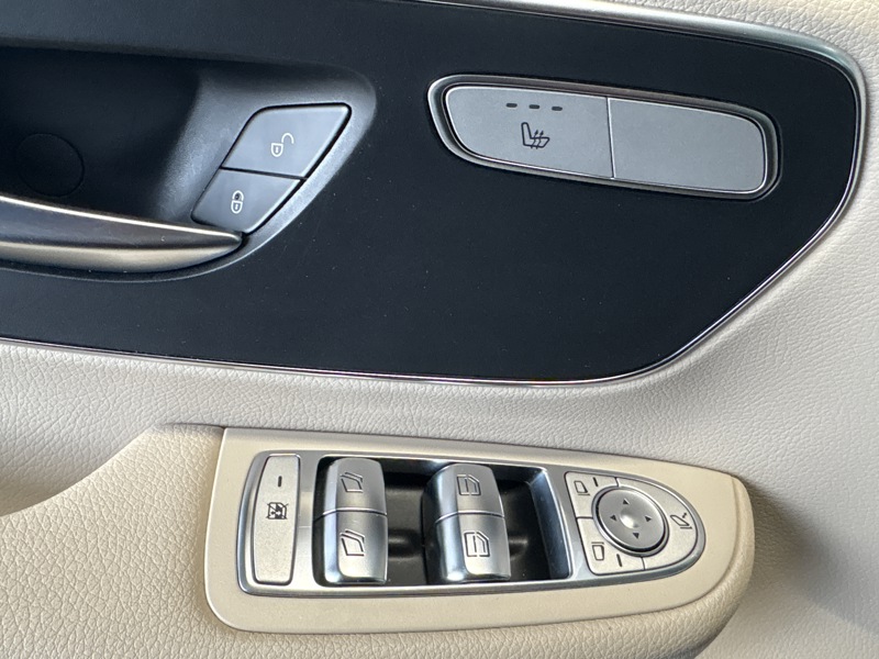 Image Mercedes-Benz CLASSE V Marco Polo 250 d 4MATIC EDITION  