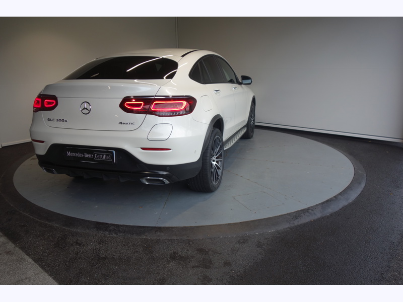 Image Mercedes-Benz GLC COUPÉ 300e 4MATIC Business Line 