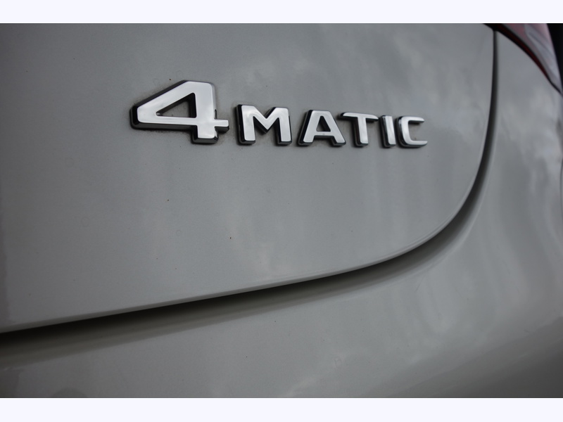 Image Mercedes-Benz GLC COUPÉ 300e 4MATIC Business Line 