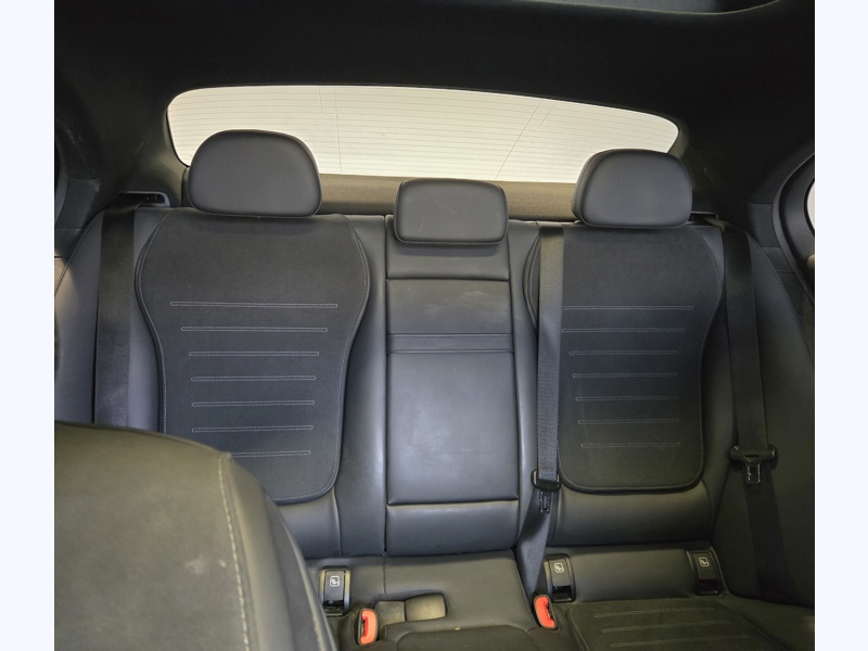 Image Mercedes-Benz CLASSE C BERLINE Classe C 220 d Berline AMG Line  