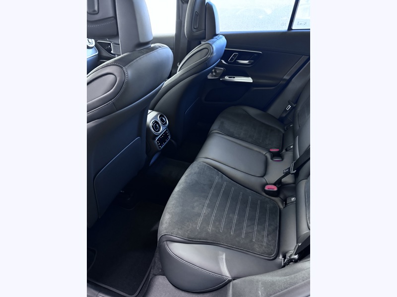 Image Mercedes-Benz GLC SUV GLC 200 d 4MATIC AMG Line  