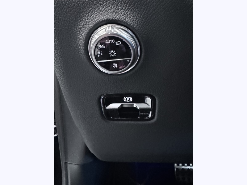 Image Mercedes-Benz GLC SUV GLC 200 d 4MATIC AMG Line  