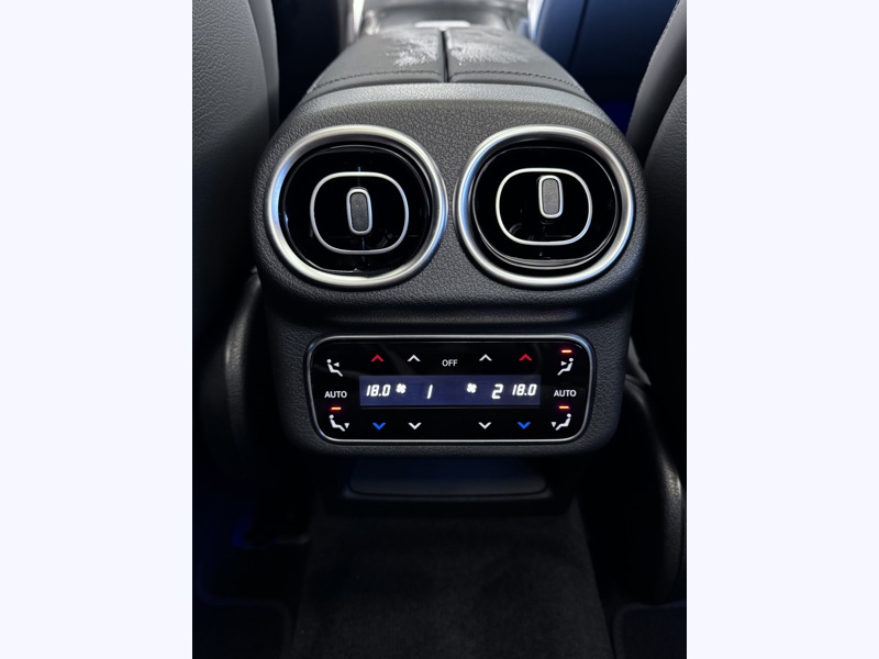 Image Mercedes-Benz GLC SUV GLC 200 d 4MATIC AMG Line  