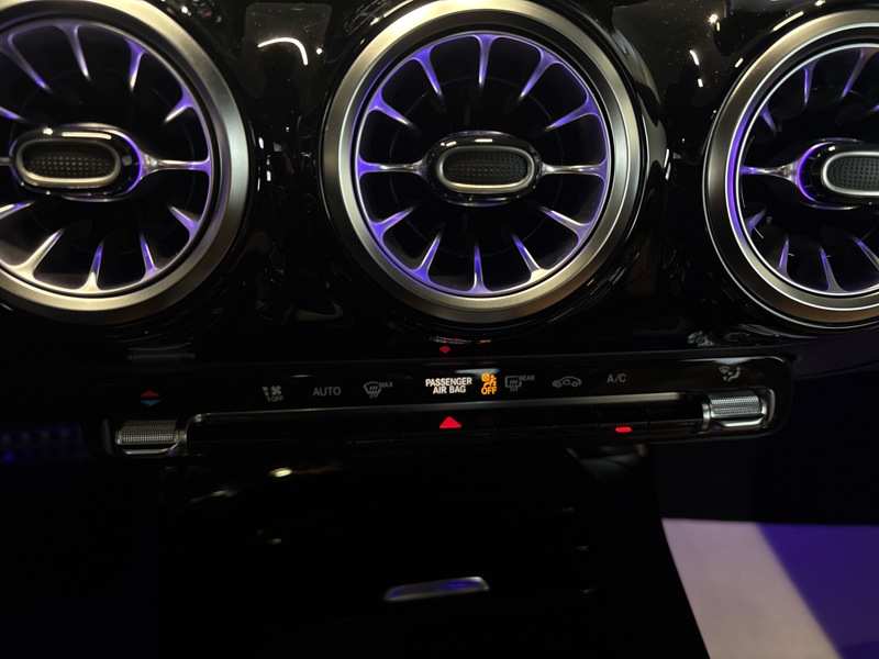 Image Mercedes-Benz CLASSE A 200 AMG Line AMG Line 