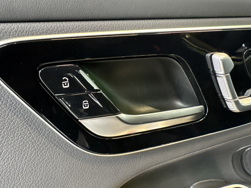 Image Mercedes-Benz GLC SUV GLC 220 d 4MATIC AMG Line  