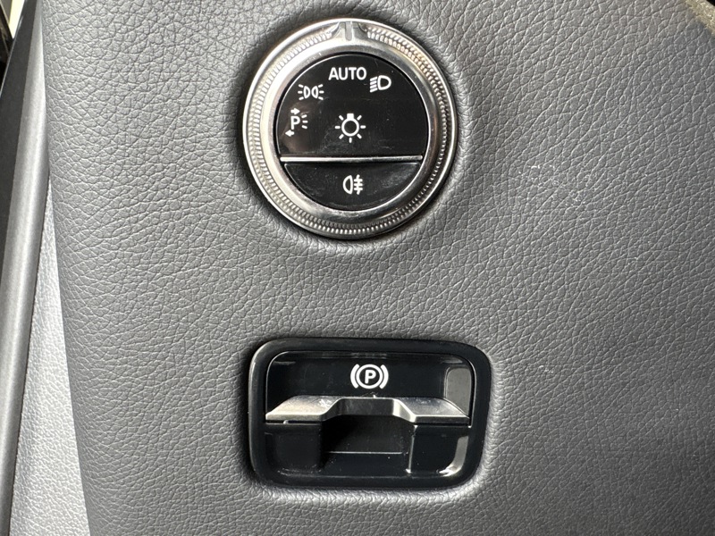 Image Mercedes-Benz GLC SUV GLC 220 d 4MATIC AMG Line  