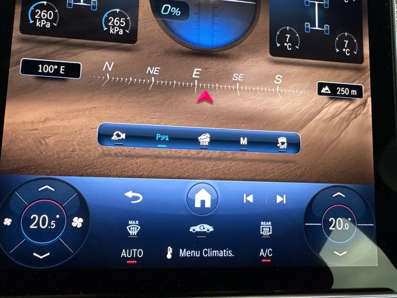 Image Mercedes-Benz GLC SUV GLC 220 d 4MATIC AMG Line  