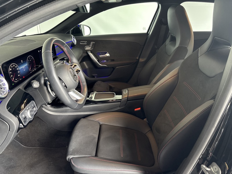 Image Mercedes-Benz CLASSE A 200 d AMG Line  