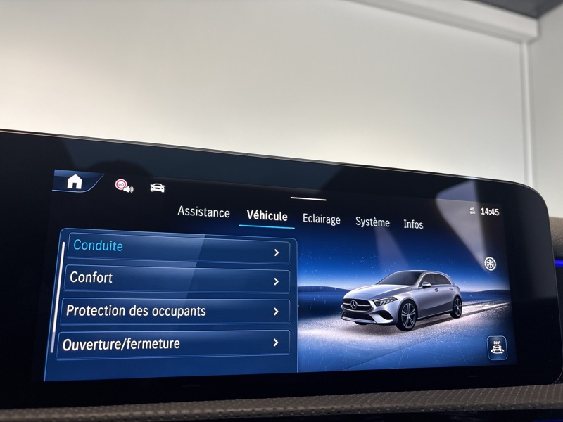 Image Mercedes-Benz CLASSE A 200 d AMG Line  