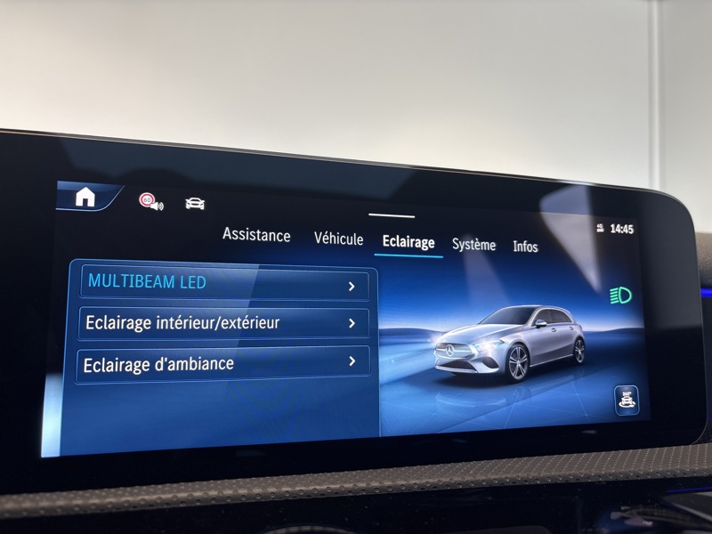 Image Mercedes-Benz CLASSE A 200 d AMG Line  