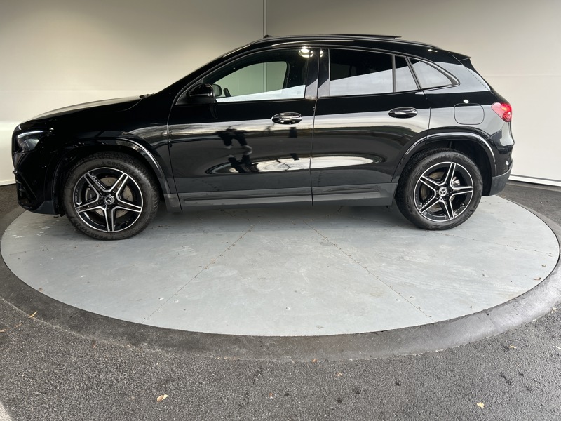 Image Mercedes-Benz GLA 250 e Hybrid EQ AMG Line  