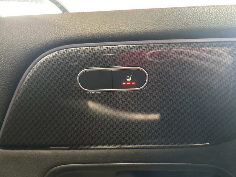 Image Mercedes-Benz GLA 250 e Hybrid EQ AMG Line  