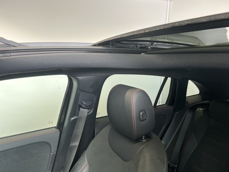 Image Mercedes-Benz GLA 250 e Hybrid EQ AMG Line  