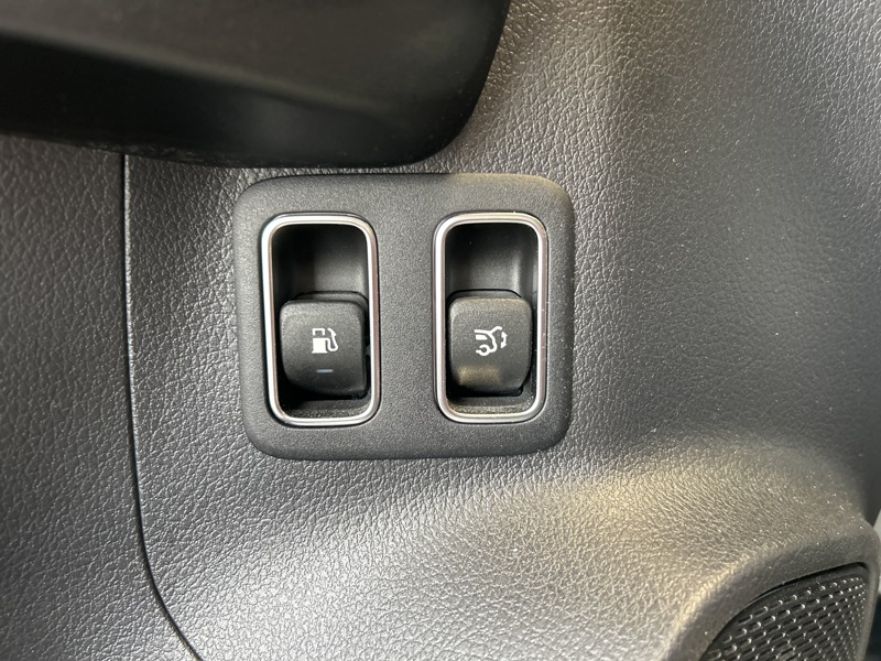 Image Mercedes-Benz GLA 250 e Hybrid EQ AMG Line  