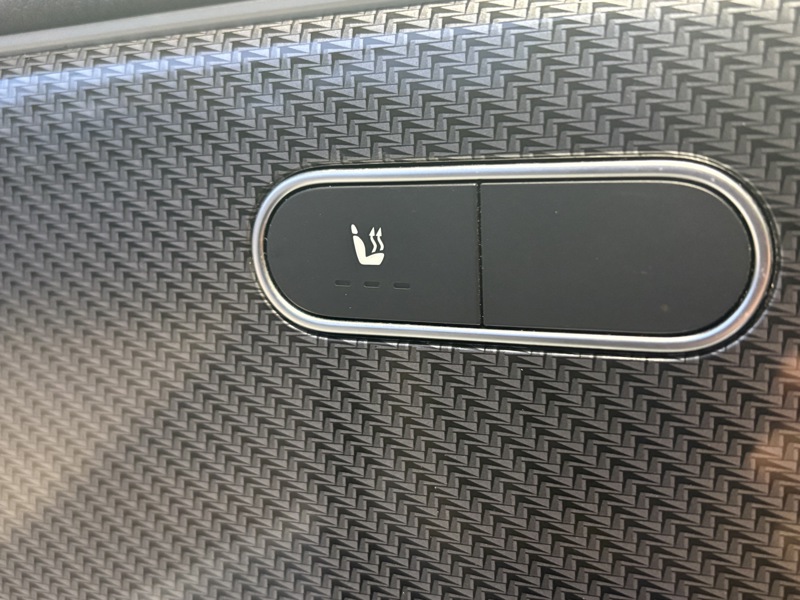 Image Mercedes-Benz GLA 250 e Hybrid EQ AMG Line  