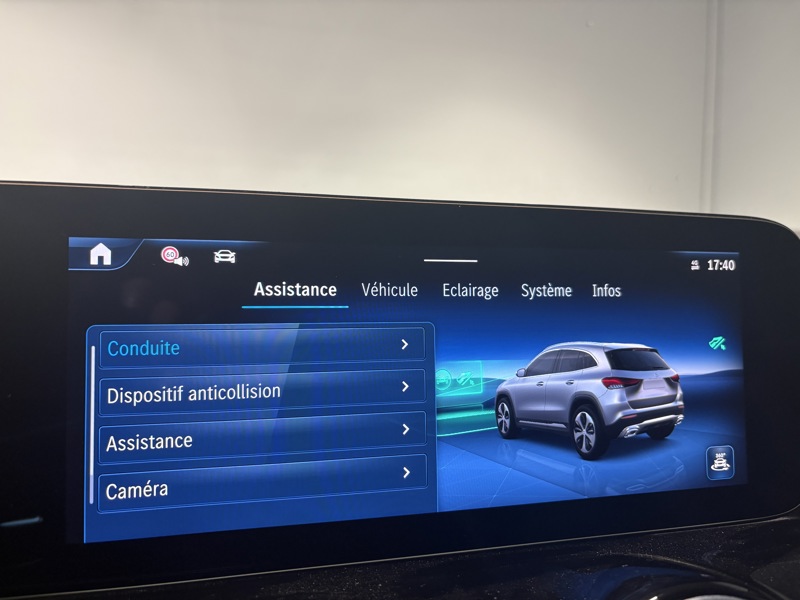 Image Mercedes-Benz GLA 250 e Hybrid EQ AMG Line  