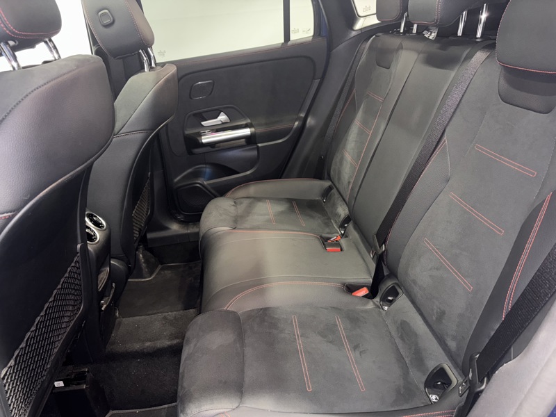 Image Mercedes-Benz GLA 250 e Hybrid EQ AMG Line  