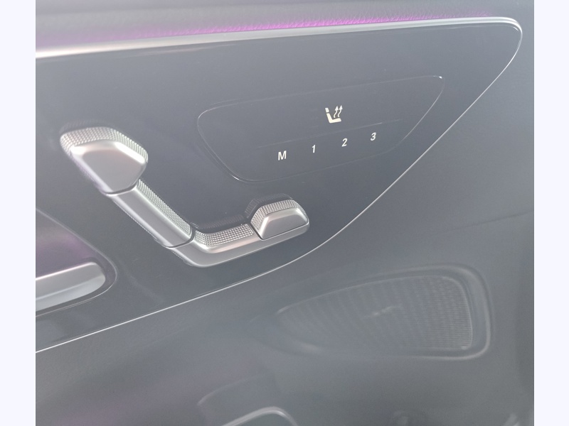 Image Mercedes-Benz CLASSE C BERLINE Classe C 220 d Berline AMG Line  