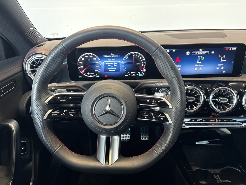 Image Mercedes-Benz CLA COUPÉ CLA 250 e Hybrid EQ Coupé AMG Line  