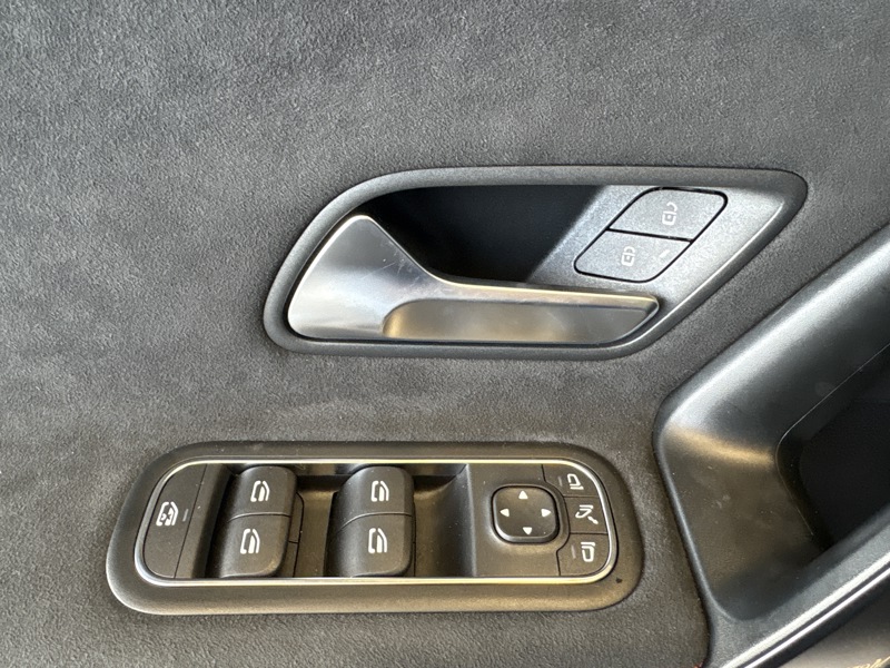 Image Mercedes-Benz CLA COUPÉ CLA 250 e Hybrid EQ Coupé AMG Line  