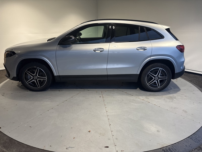 Image Mercedes-Benz EQA 250+ AMG Line  