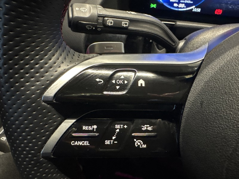 Image Mercedes-Benz EQA 250+ AMG Line  