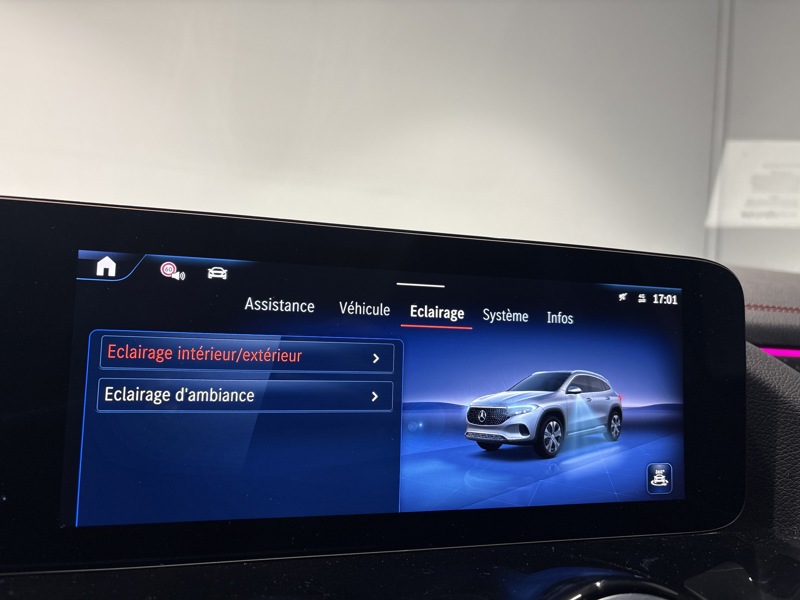 Image Mercedes-Benz EQA 250+ AMG Line  