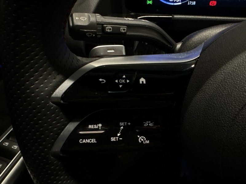 Image Mercedes-Benz EQA 250+ AMG Line  