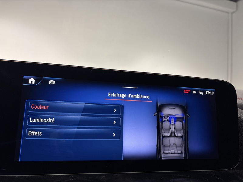 Image Mercedes-Benz EQA 250+ AMG Line  