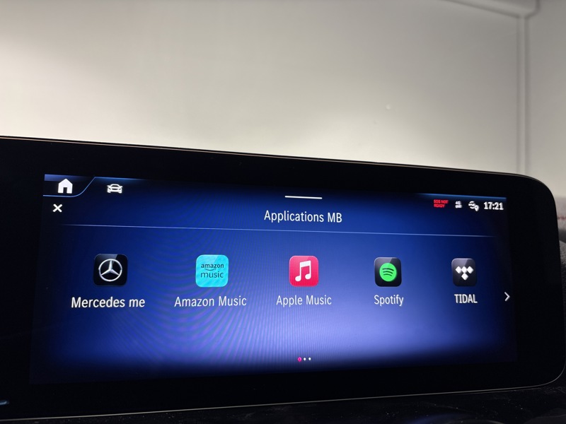 Image Mercedes-Benz EQA 250+ AMG Line  