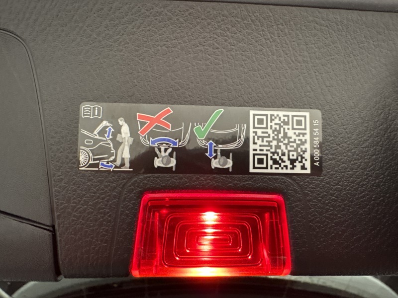 Image Mercedes-Benz EQA 250+ AMG Line  