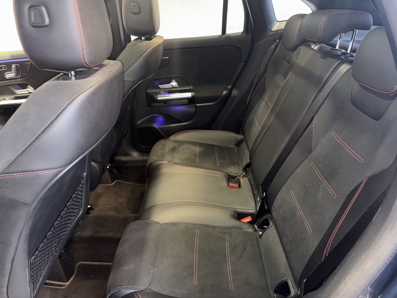 Image Mercedes-Benz GLA 200 AMG Line  