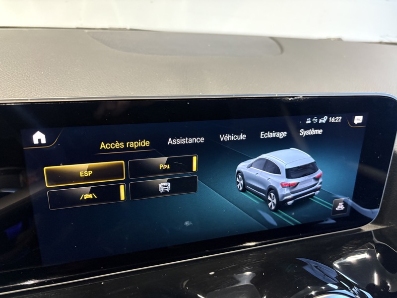 Image Mercedes-Benz GLA 200 AMG Line  