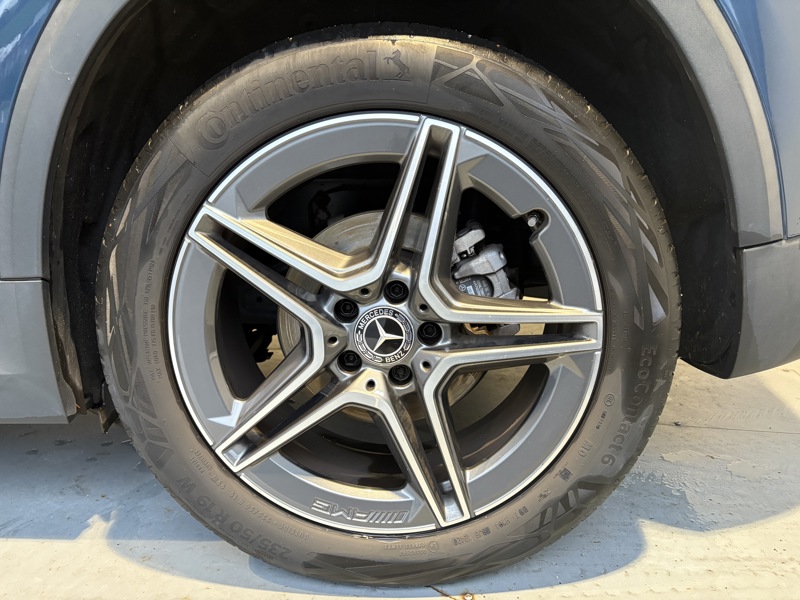 Image Mercedes-Benz GLA 200 AMG Line  