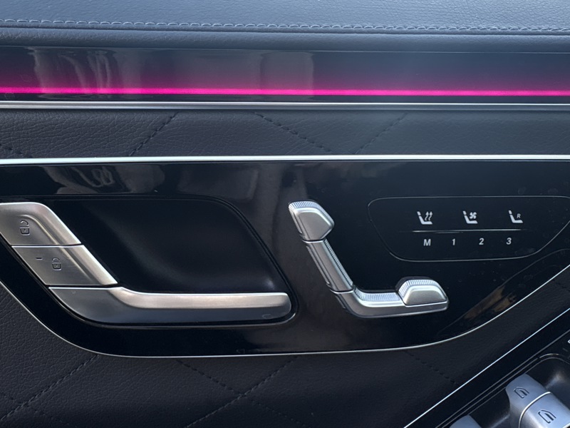 Image Mercedes-Benz CLASSE S 580 e Hybrid EQ 4MATIC Limousine AMG Line  