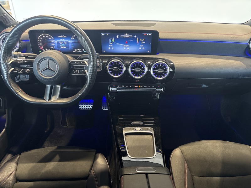 Image Mercedes-Benz CLA SHOOTING BRAKE CLA 250 e Hybrid EQ Shooting Brake AMG Line  