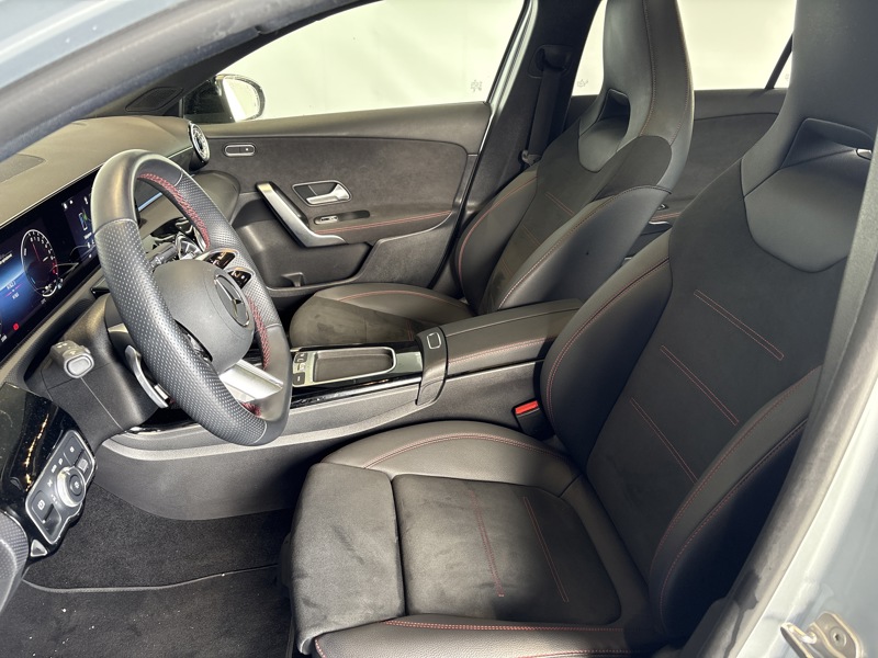 Image Mercedes-Benz CLASSE A 250 e Hybrid EQ AMG Line  