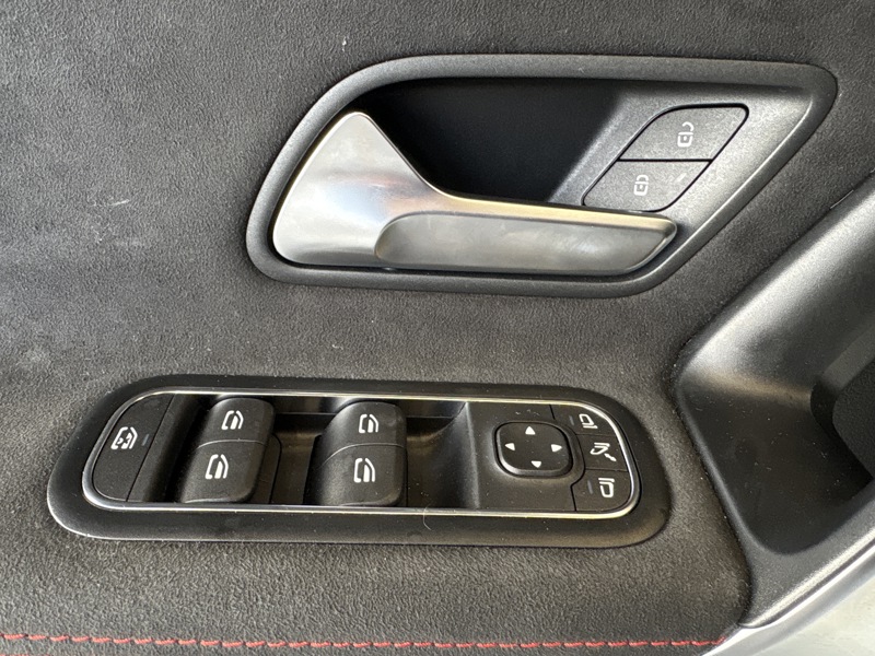 Image Mercedes-Benz CLASSE A 250 e Hybrid EQ AMG Line  