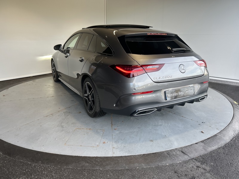 Image Mercedes-Benz CLA SHOOTING BRAKE CLA 200 d Shooting Brake AMG Line  