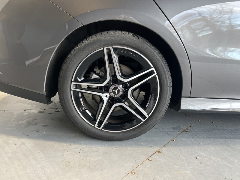 Image Mercedes-Benz CLA SHOOTING BRAKE CLA 200 d Shooting Brake AMG Line  