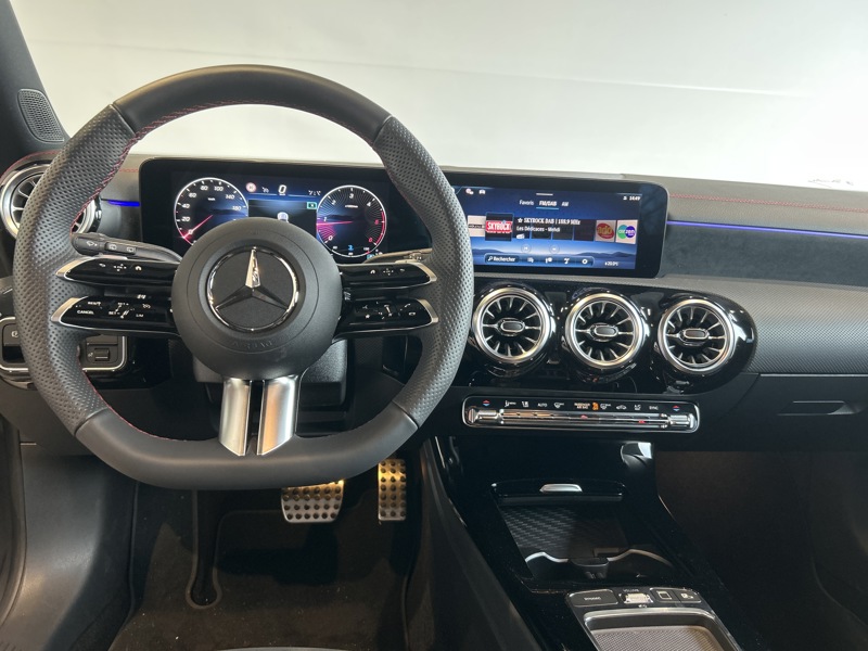 Image Mercedes-Benz CLA SHOOTING BRAKE CLA 200 d Shooting Brake AMG Line  