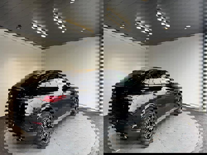 Image Mercedes-Benz GLC COUPÉ GLC 300 de Hybrid EQ 4MATIC Coupé AMG Line +  