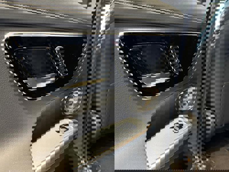 Image Mercedes-Benz GLC COUPÉ GLC 300 de Hybrid EQ 4MATIC Coupé AMG Line +  