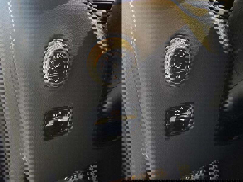 Image Mercedes-Benz GLC COUPÉ GLC 300 de Hybrid EQ 4MATIC Coupé AMG Line +  