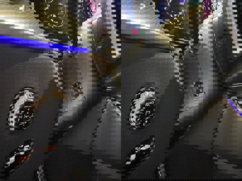 Image Mercedes-Benz GLC COUPÉ GLC 300 de Hybrid EQ 4MATIC Coupé AMG Line +  