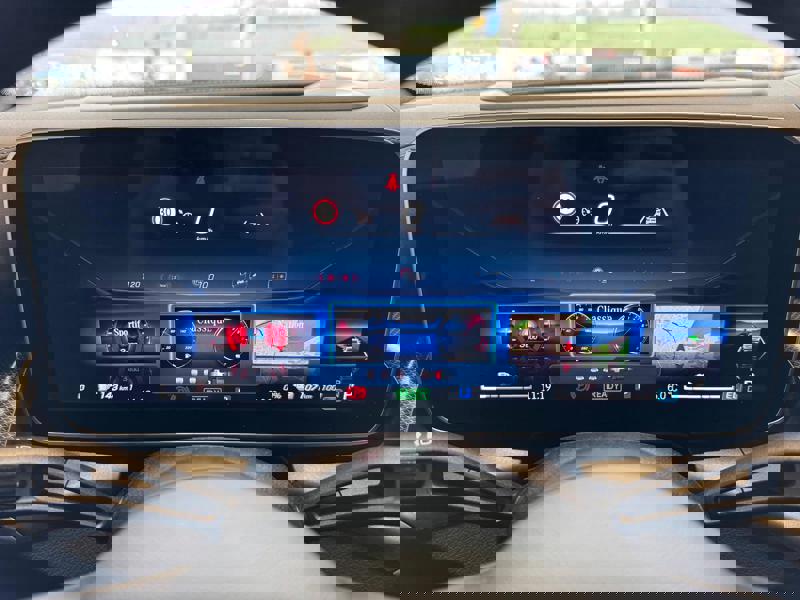 Image Mercedes-Benz GLC COUPÉ GLC 300 de Hybrid EQ 4MATIC Coupé AMG Line +  