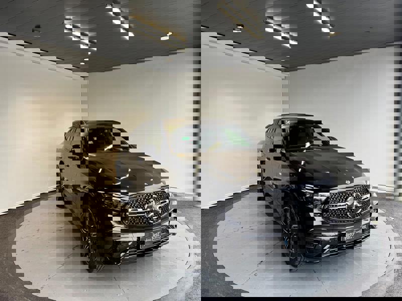 Image Mercedes-Benz GLC COUPÉ GLC 300 de Hybrid EQ 4MATIC Coupé AMG Line +  