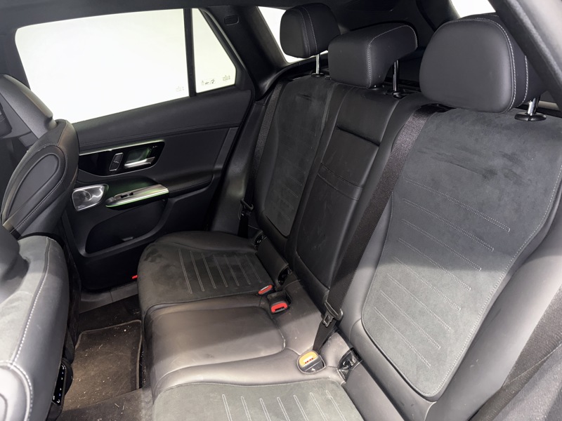 Image Mercedes-Benz GLC SUV GLC 300 e  Hybrid EQ 4MATIC AMG Line  