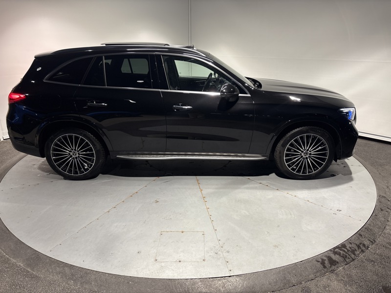 Image Mercedes-Benz GLC SUV GLC 300 e  Hybrid EQ 4MATIC AMG Line  