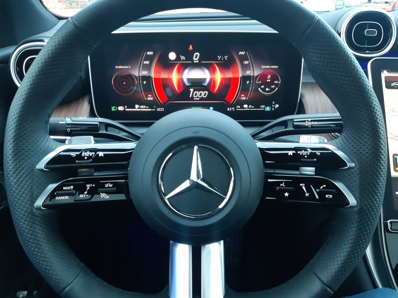 Image Mercedes-Benz GLC COUPÉ 300 e Hybrid EQ 4MATIC AMG Line  